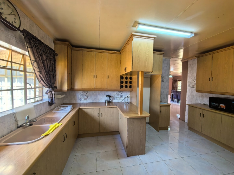 2 Bedroom Property for Sale in Oranjeville Free State